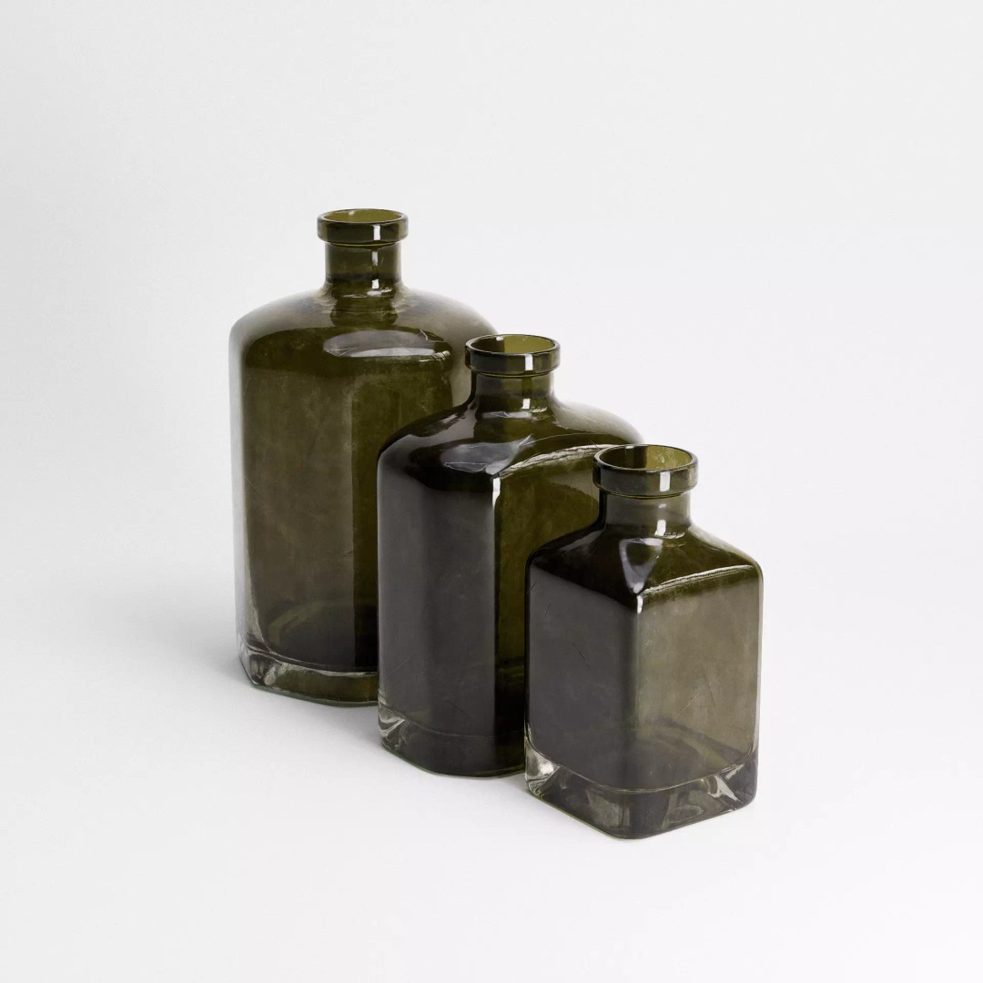 Old Bottles Set 3D Model – Low Poly Vintage Glassware, PBR Textures - View 4