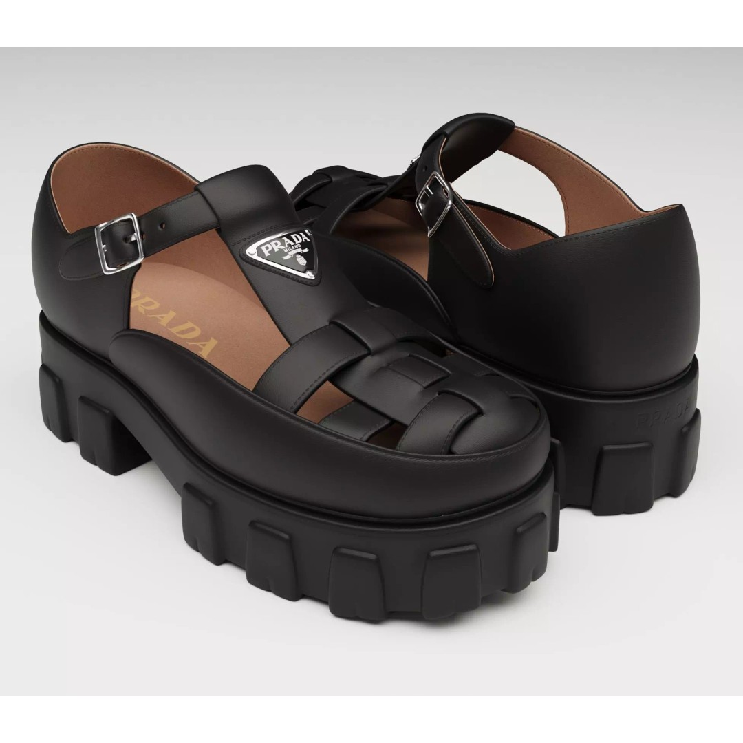 Chunky Sandals 3D Model – Low Poly Game Ready Footwear, FBX, Blender - View 2