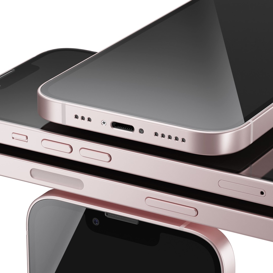iPhone 13 3D Model – Realistic Polygon Mesh with PBR Textures - View 5
