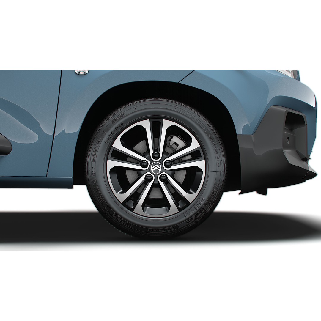 Citroen e Berlingo Max XTR 2025 3D Model – High Poly Vehicle, FBX, OBJ - View 11