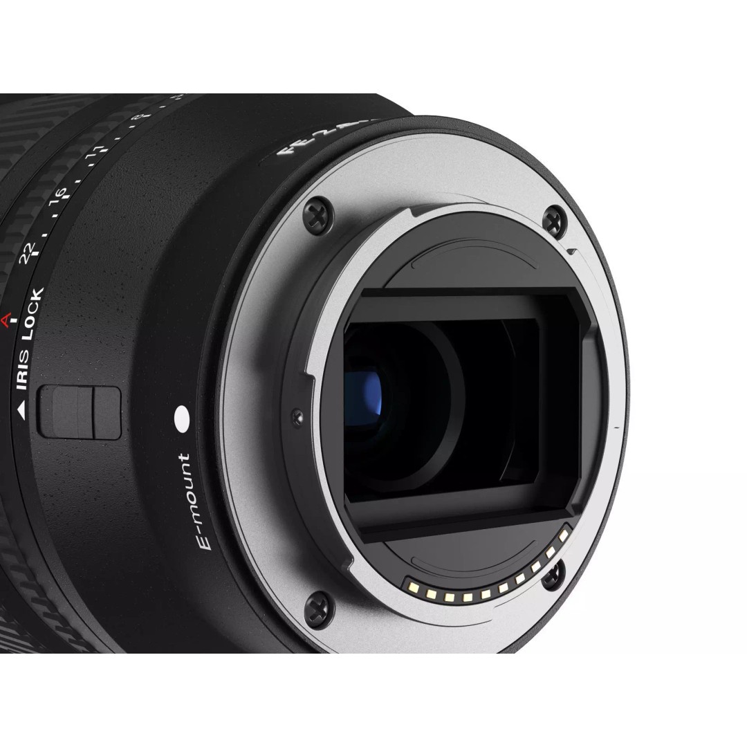 Sony FE 16-35mm f2.8 GM II Lens 3D Model – High Poly PBR Game Asset, FBX - View 12