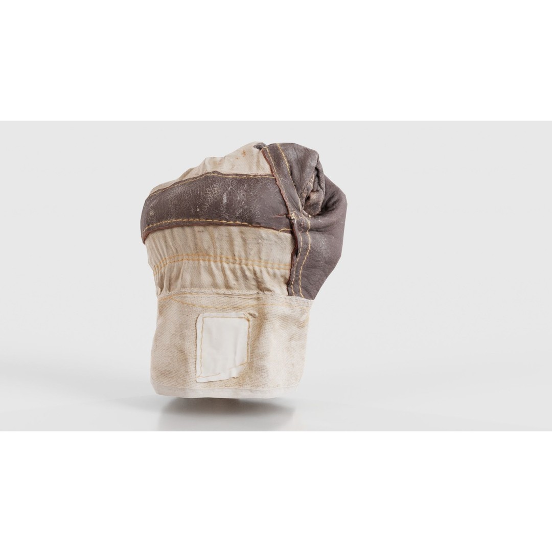 Gloved Hand 3D Model – Low Poly Photogrammetric Asset, FBX, Blender - View 24