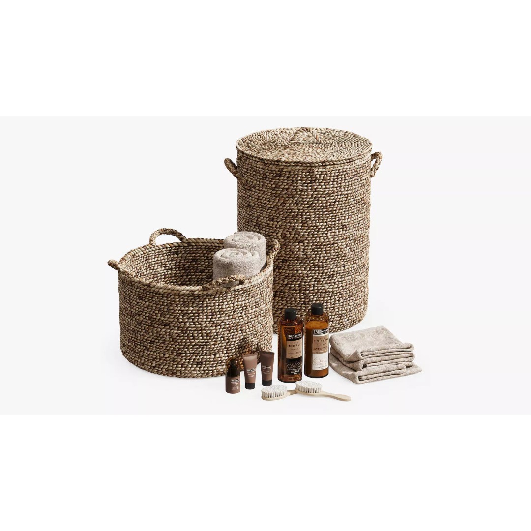 Bathroom Set 3D Model – PBR Interior Assets with Baskets and Skincare Products - View 2