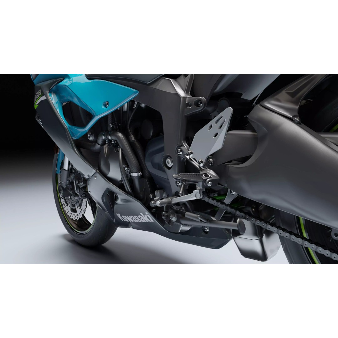 Kawasaki Ninja ZX-6R 2020 3D Model – Low Poly, Rigged, PBR, Blender - View 24