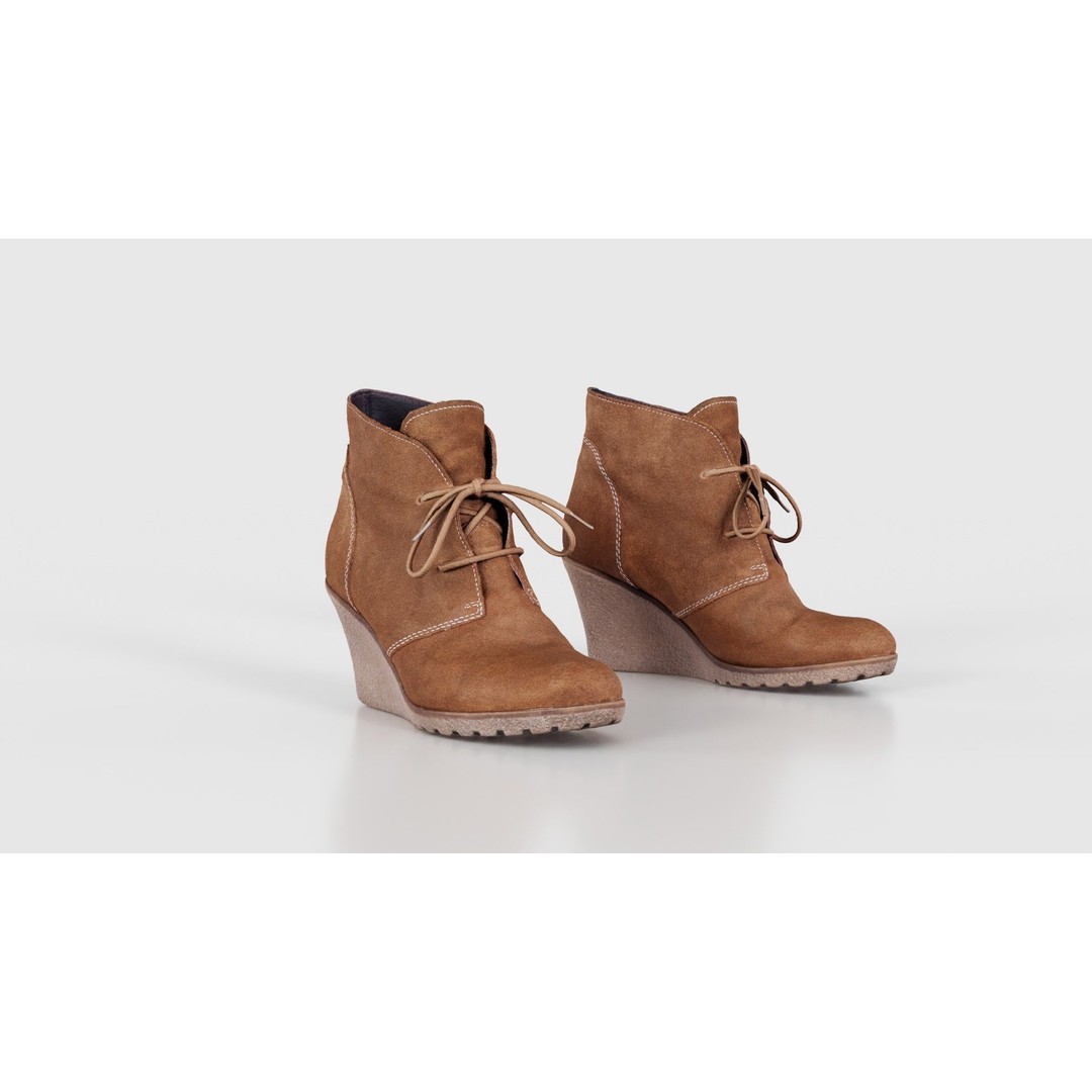 Brown Sleeve Boots 3D Model – Low Poly Character Footwear, FBX, Blender - View 20