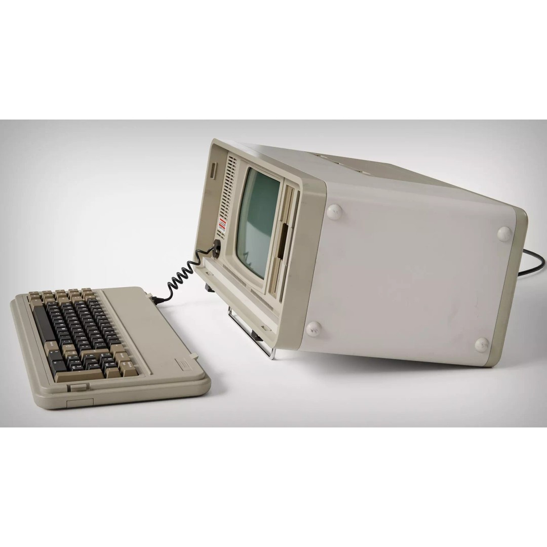 Luxdorf Retro Computer 3D Model – Low Poly Vintage PC, FBX, Blender - View 13
