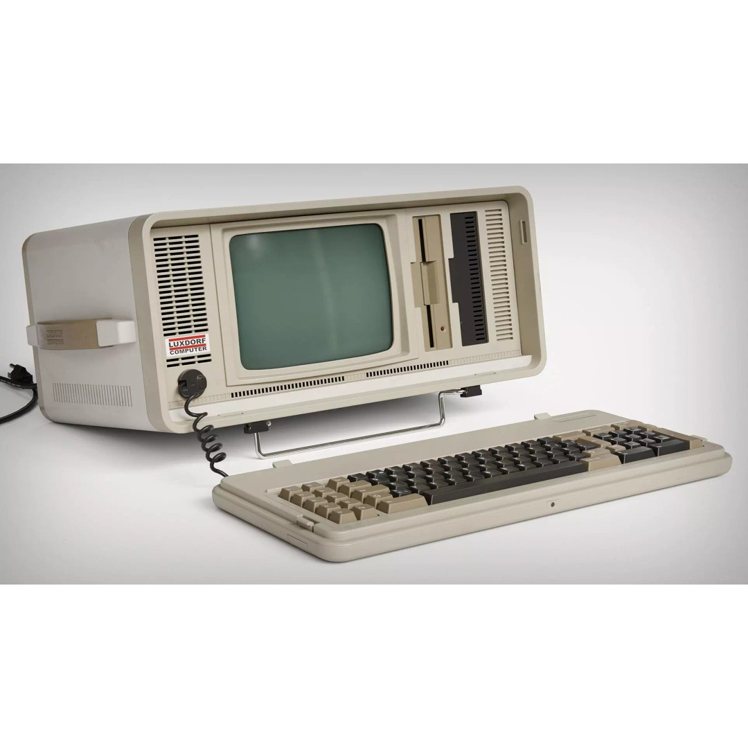 Luxdorf Retro Computer 3D Model – Low Poly Vintage PC, FBX, Blender - View 3