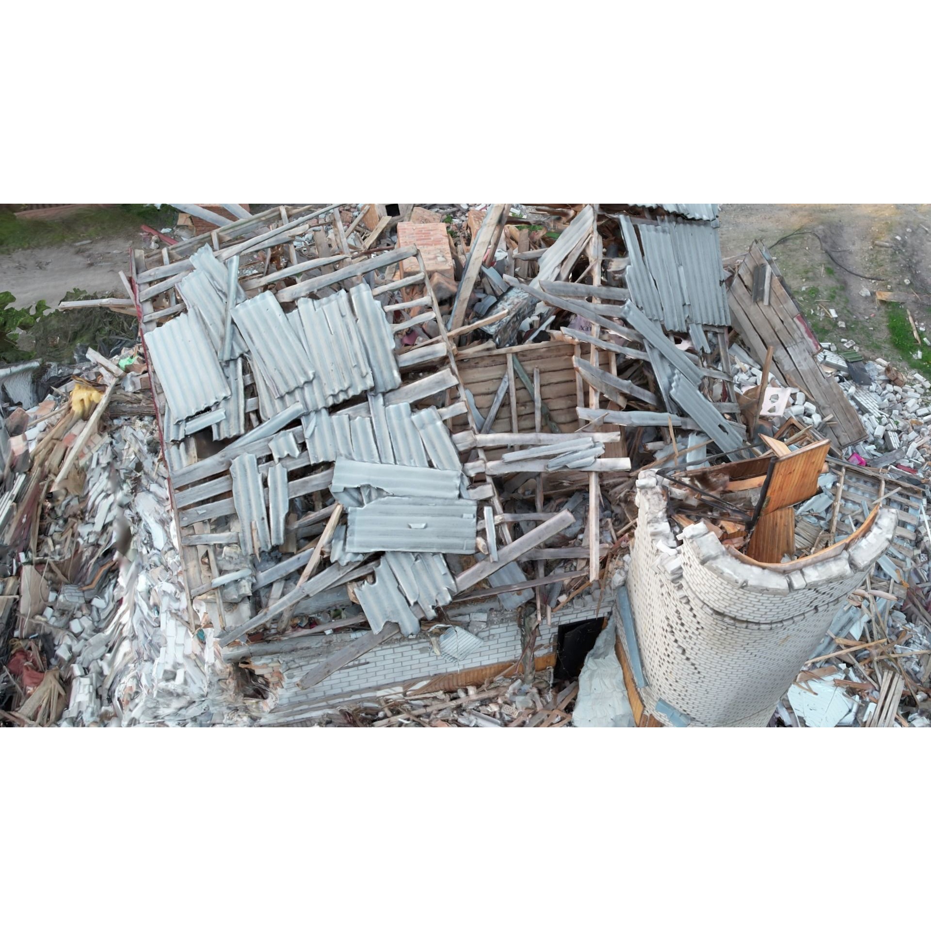 Ukraine Buildings Set - High-Quality Scanned 3D Model - View 9