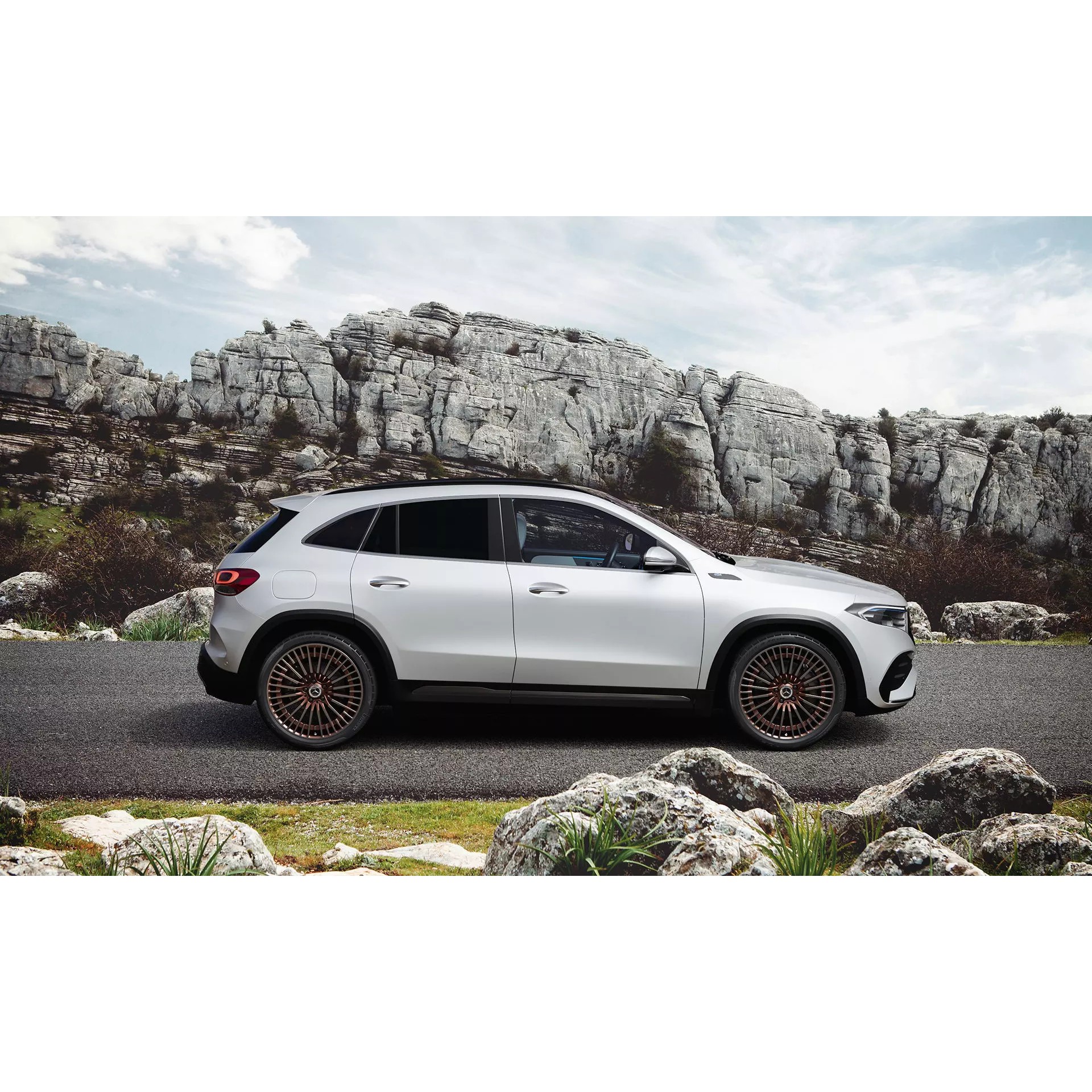 2022 Mercedes-Benz EQA - High-Quality 3D Model