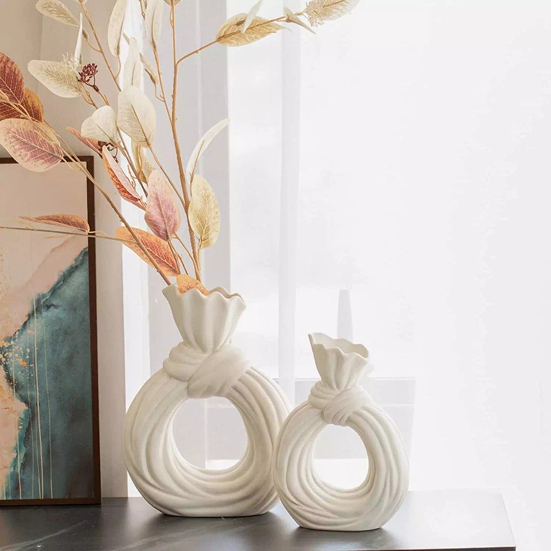 Chelity Decorative Vase 3D Model – Unique Donut Shape, PBR Textures - View 2