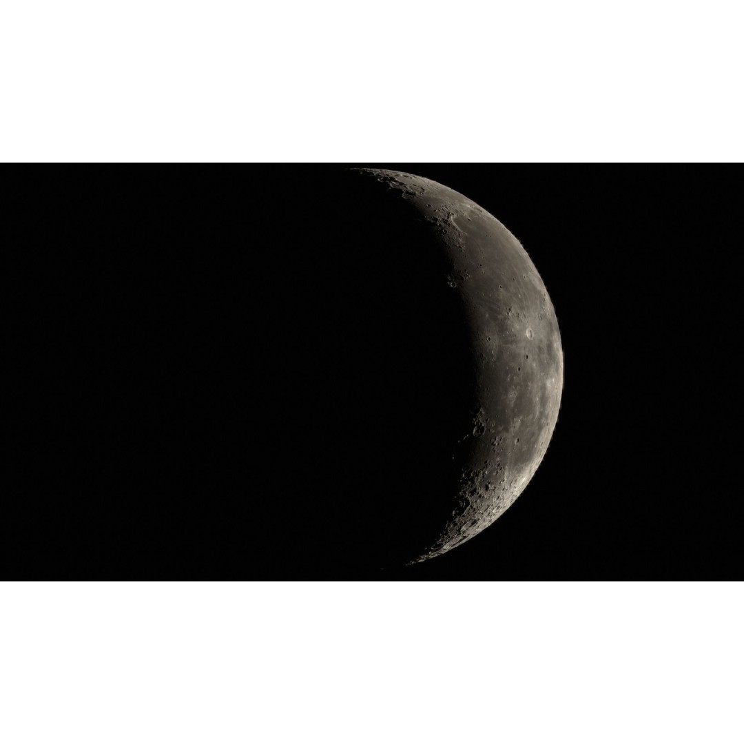 Moon 3D Model – Highly Detailed PBR Asset for Close-Up Renders - View 18