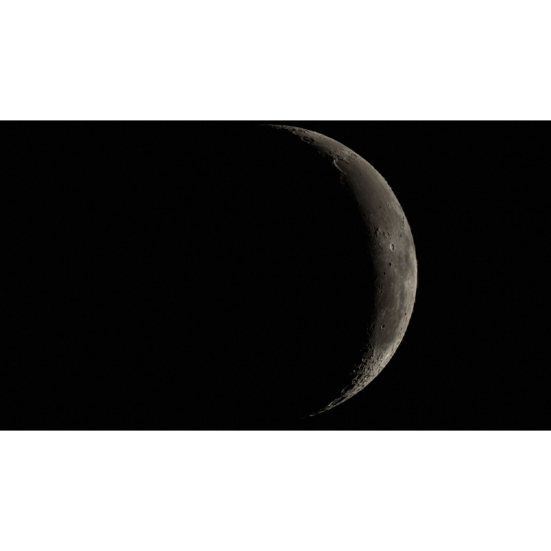 Moon 3D Model – Highly Detailed PBR Asset for Close-Up Renders - View 19