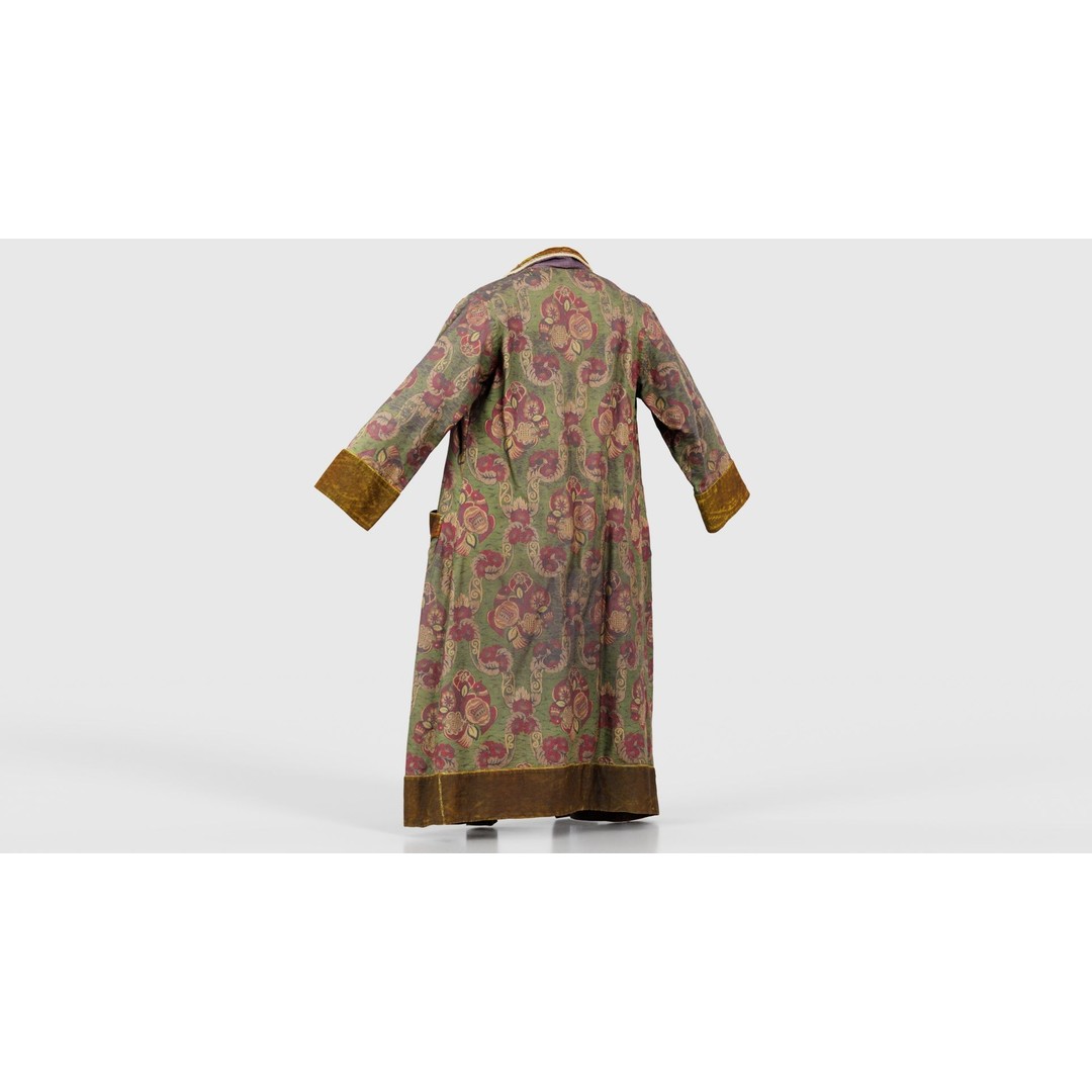 Historic Floral Robe 3D Model – Low Poly Game Asset, FBX, PBR - View 24