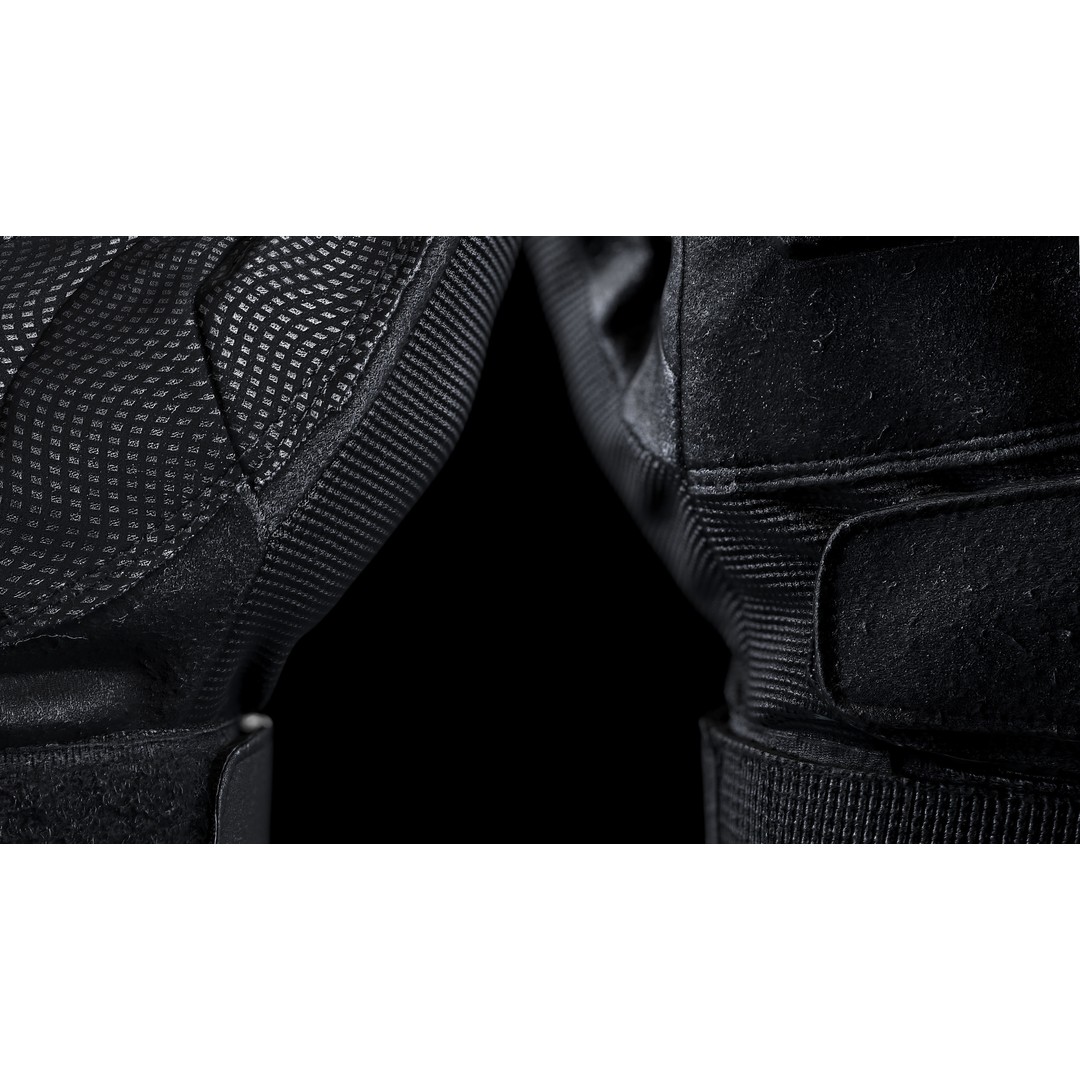 Tactical Gloves 3D Model – Low Poly PBR Game Asset, FBX - View 11