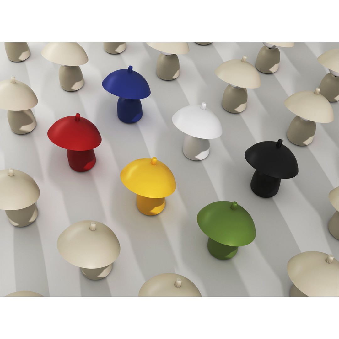 Hat Companion Lamp 3D Model – Modern Decorative Light, PBR-Ready - View 5