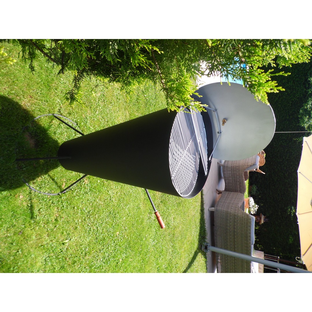 Conical BBQ 3D Model – Adjustable Charcoal Grill with PBR Textures - View 11