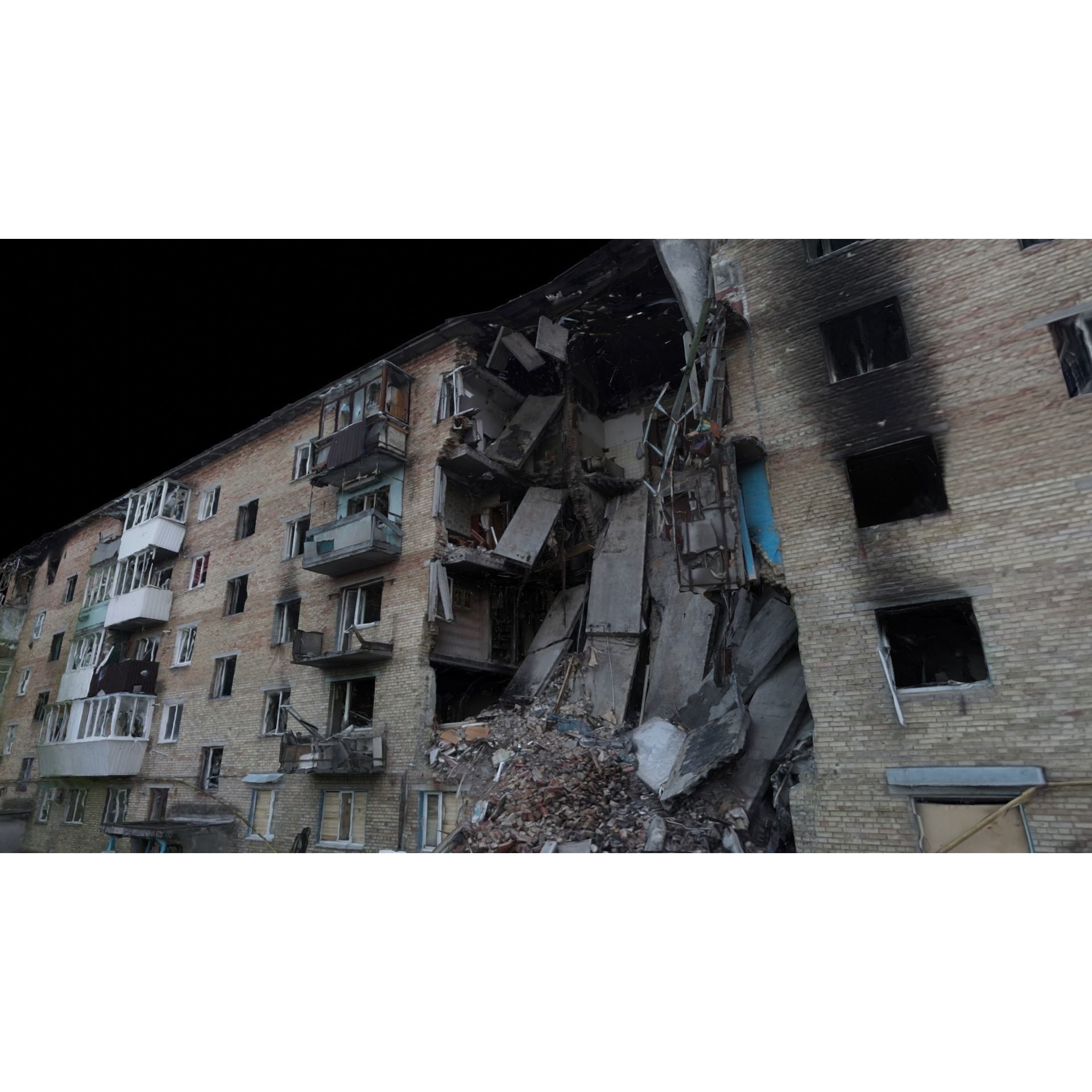 Ukrainian Buildings 3D Model – High Quality Scans, FBX & OBJ - View 18