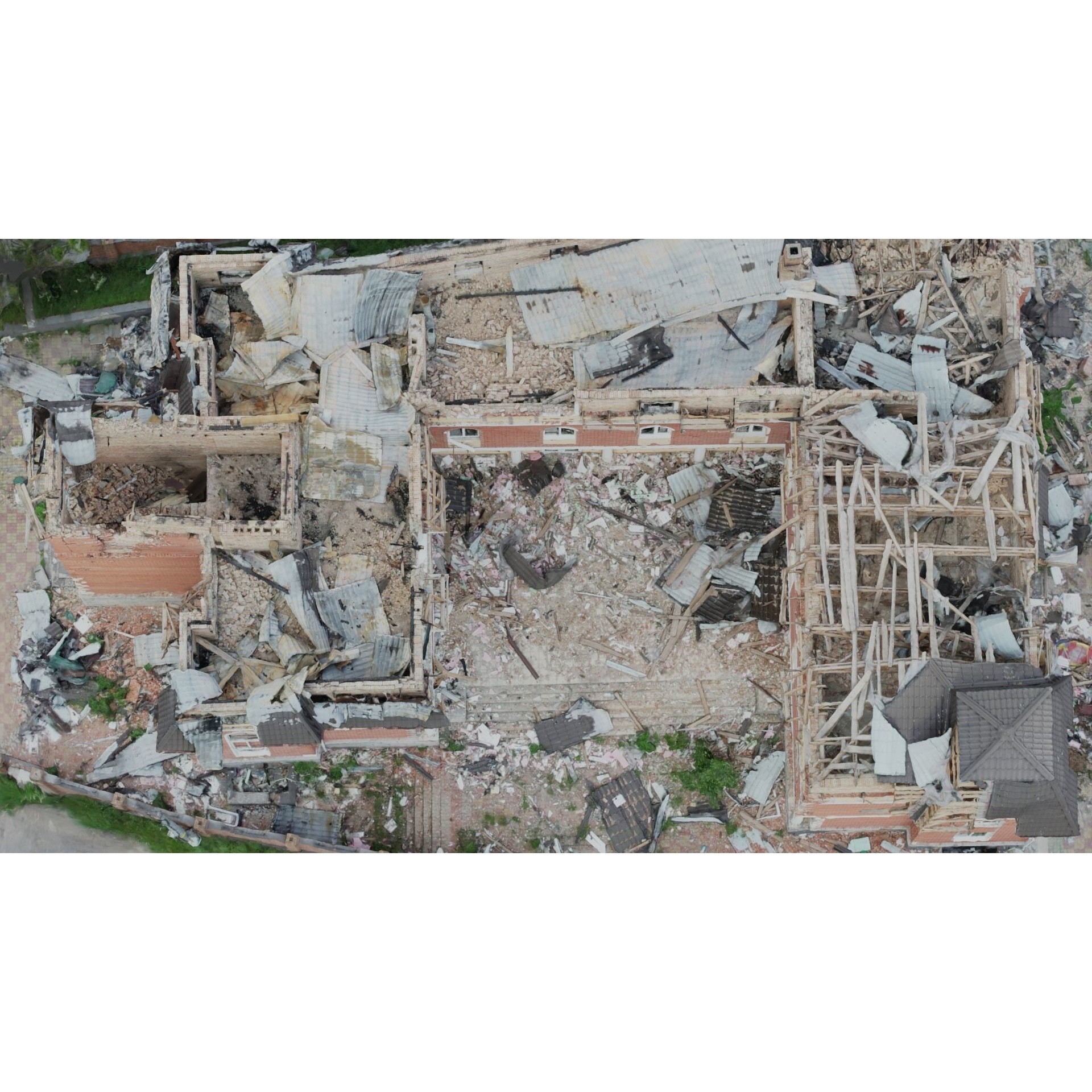 Ukraine Building Scans - Low-Poly Game-Ready 3D Model - View 3