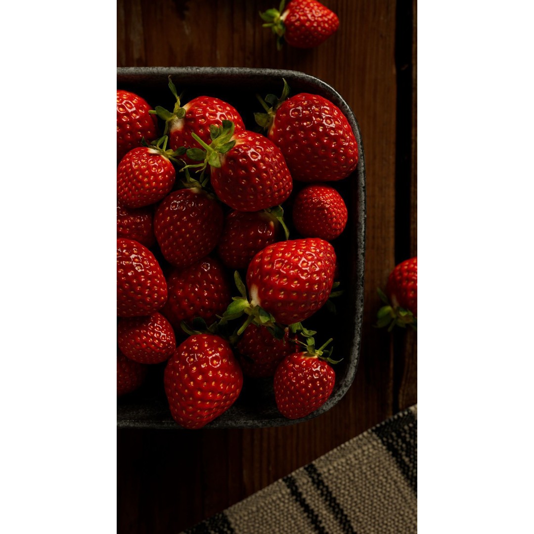 Strawberry 3D Model – Photorealistic Scene with Textures, FBX, OBJ - View 7